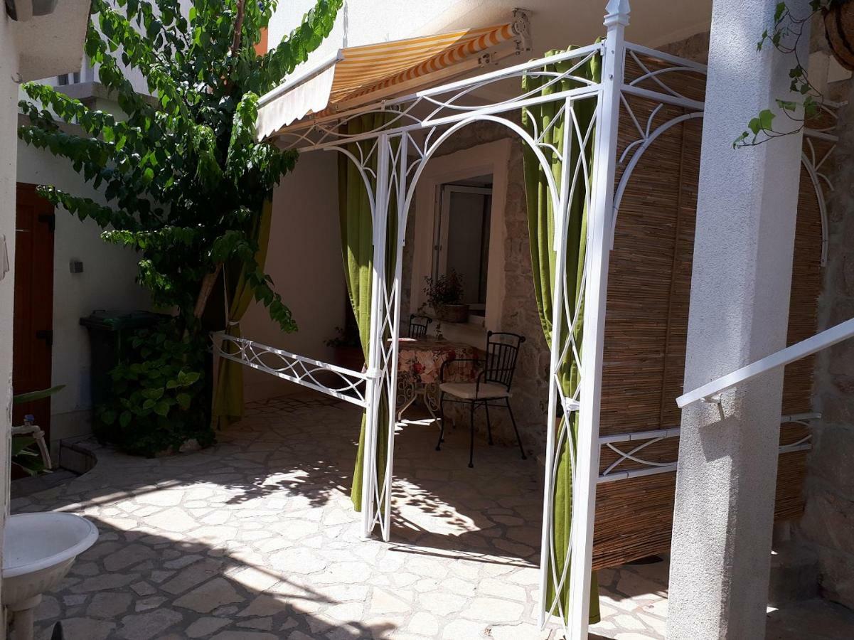 Rosa Apartman Crikvenica Exterior foto